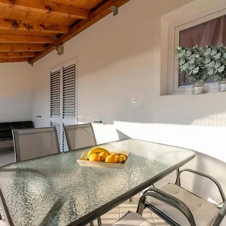 Διαμέρισμα With Parking Space Bibinje, Zadar - 23143 Bibinje