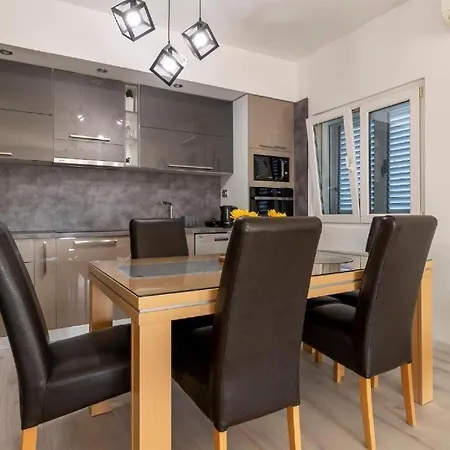 With Parking Space Bibinje, Zadar - 23143 بيبينيا