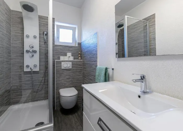 With Parking Space Bibinje, Zadar - 23143 شقة بيبينيا